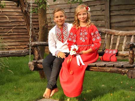 Встречаем рождество в украинской вышиванке