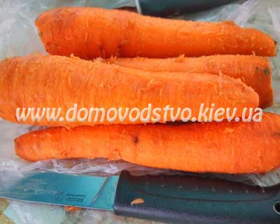 очищенная морковь