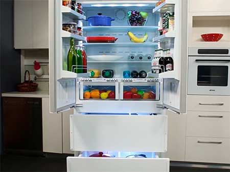 Холодильные и морозильные системы класса премиум